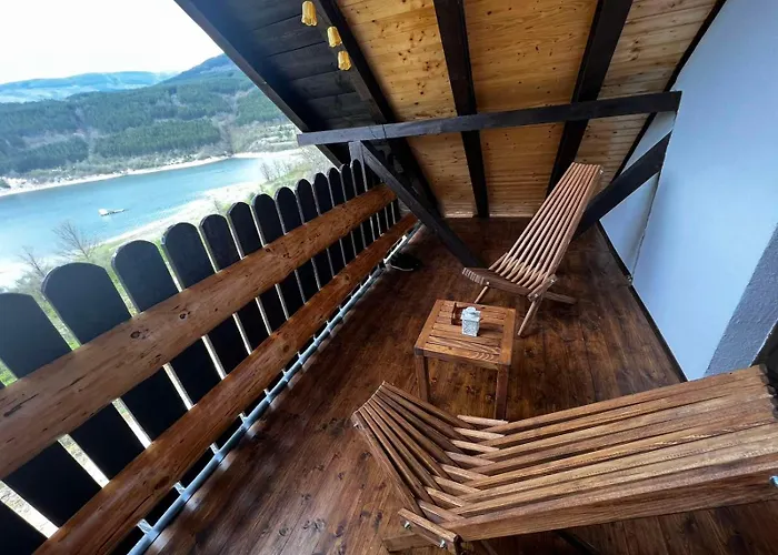 Zavojsko Jezero - Vila Jezero